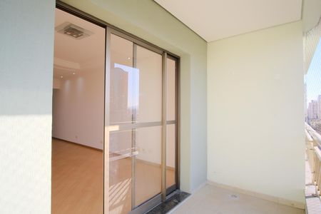 Apartamento à venda com 106m², 3 quartos e 2 vagasVaranda