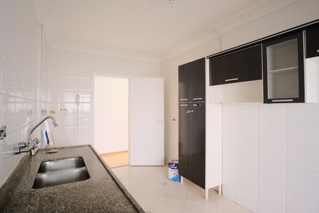 Apartamento à venda com 106m², 3 quartos e 2 vagasCozinha