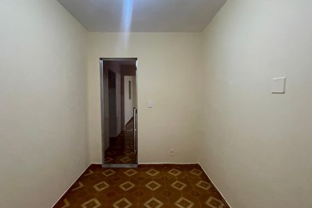 Casa para alugar com 1m², 2 quartos e sem vaga Casa para alugar com 1m², 2 quartos e sem vagaQuarto 1