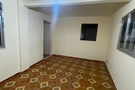 Casa para alugar com 1m², 2 quartos e sem vaga Casa para alugar com 1m², 2 quartos e sem vagaSala