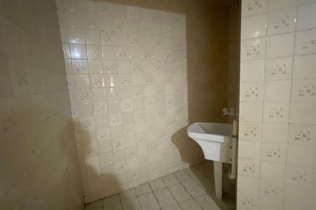 Casa para alugar com 1m², 2 quartos e sem vaga Casa para alugar com 1m², 2 quartos e sem vagaÁrea de serviço