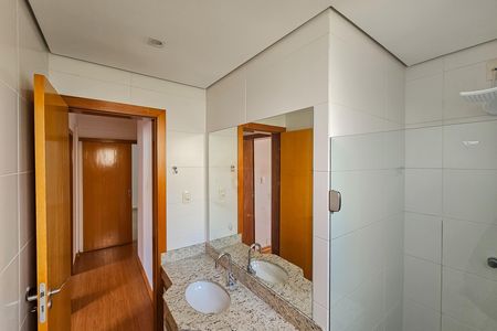 Apartamento para alugar com 113m², 3 quartos e 3 vagas