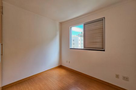 Apartamento para alugar com 3 quartos, 113m² em Buritis, Belo Horizonte