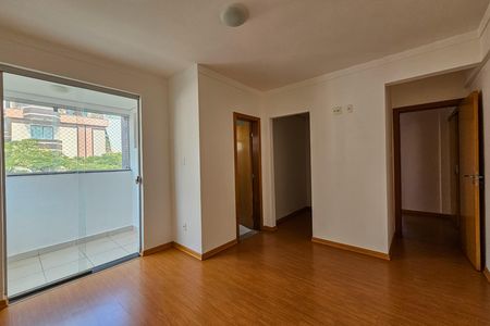 Apartamento para alugar com 113m², 3 quartos e 3 vagas
