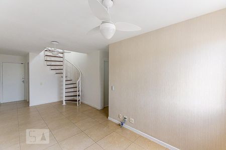 Sala de apartamento à venda com 3 quartos, 140m² em Centro, Niterói