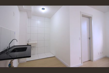 Apartamento para alugar com 2 quartos, 35m² em Cidade São Mateus, São Paulo