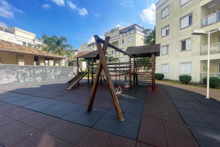 Apartamento para alugar com 50m², 2 quartos e 1 vaga Apartamento para alugar com 50m², 2 quartos e 1 vagaÁrea comum - Playground