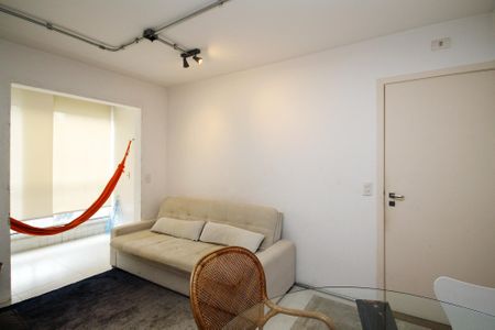 Sala de apartamento para alugar com 2 quartos, 50m² em Jardim Santa Izabel, Cotia