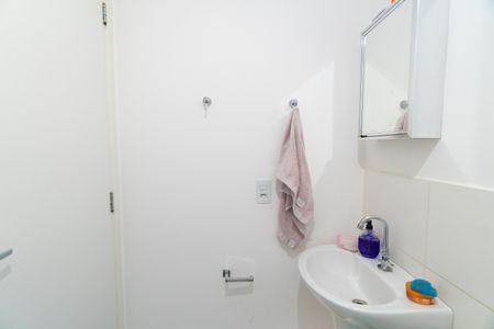 Apartamento para alugar com 40m², 2 quartos e sem vaga Apartamento para alugar com 40m², 2 quartos e sem vagaBanheiro