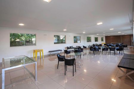 Apartamento à venda com 50m², 2 quartos e 2 vagasÁrea comum - Salão de festas