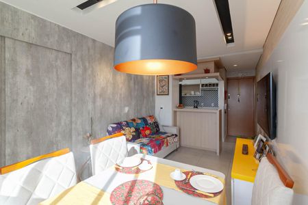 Sala de apartamento à venda com 2 quartos, 50m² em Conjunto Helena Antipoff, Belo Horizonte