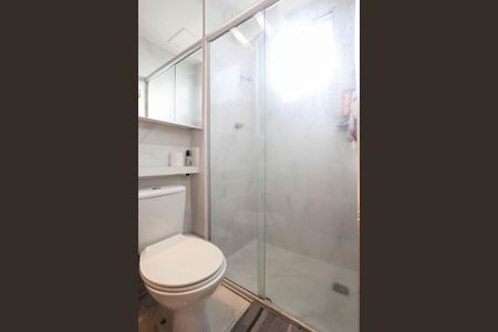 Apartamento à venda com 50m², 2 quartos e 2 vagasBanheiro da suíte 