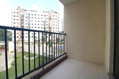 Sacada de apartamento para alugar com 3 quartos, 67m² em Jardim Umuarama, São Paulo