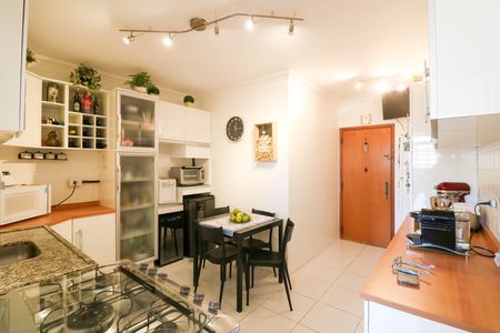 Apartamento à venda com 120m², 3 quartos e 1 vaga
