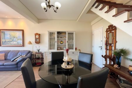 Apartamento à venda com 267m², 4 quartos e 2 vagas
