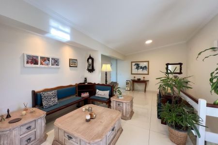 Apartamento à venda com 267m², 4 quartos e 2 vagas
