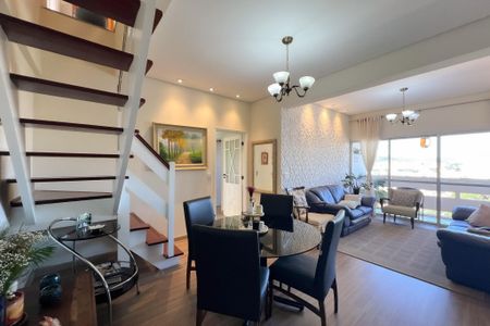 Apartamento à venda com 267m², 4 quartos e 2 vagas