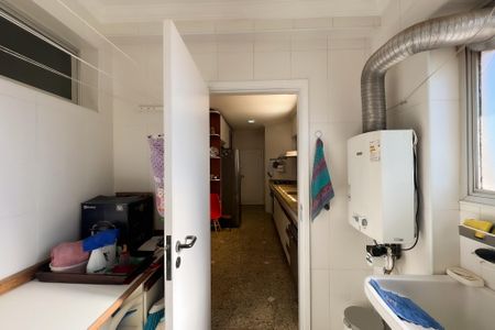 Apartamento à venda com 267m², 4 quartos e 2 vagas