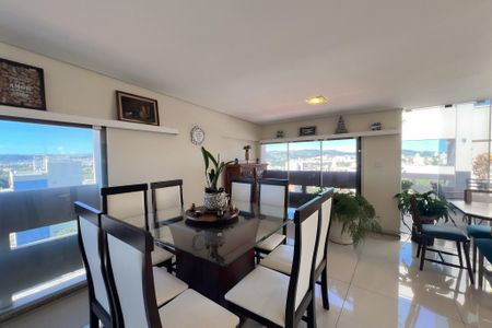 Apartamento à venda com 267m², 4 quartos e 2 vagas