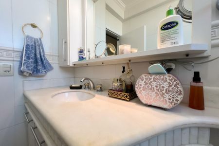 Apartamento à venda com 267m², 4 quartos e 2 vagas