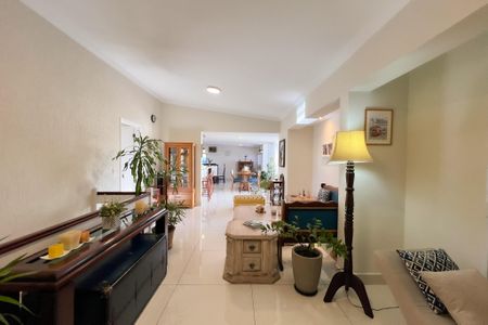 Apartamento à venda com 267m², 4 quartos e 2 vagas