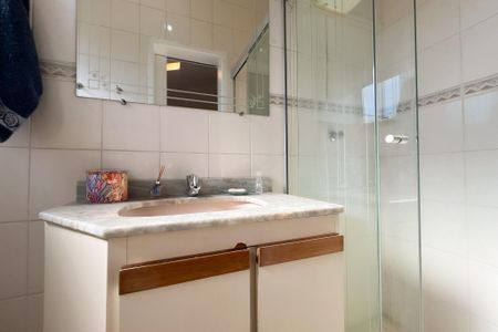 Apartamento à venda com 267m², 4 quartos e 2 vagas