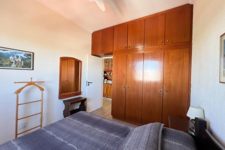Apartamento à venda com 267m², 4 quartos e 2 vagas