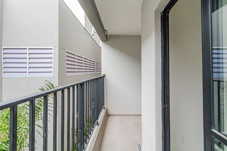 Varanda de apartamento para alugar com 2 quartos, 42m² em Lapa de Baixo, São Paulo
