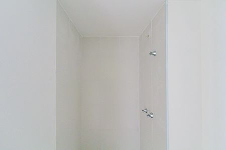 Apartamento à venda com 42m², 2 quartos e sem vaga Apartamento à venda com 42m², 2 quartos e sem vagaBanheiro