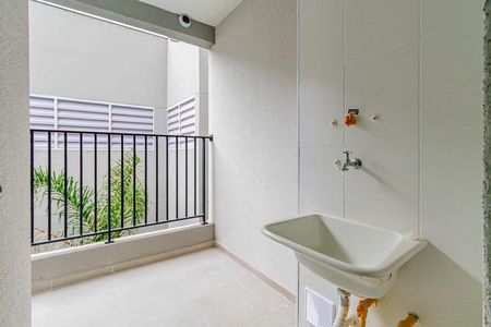 Varanda - Lavanderia de apartamento para alugar com 2 quartos, 42m² em Lapa de Baixo, São Paulo