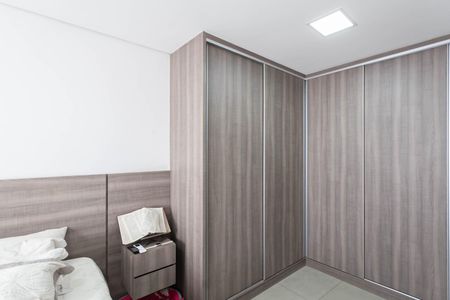 Apartamento à venda com 85m², 2 quartos e 2 vagas Apartamento à venda com 85m², 2 quartos e 2 vagasQuarto 2