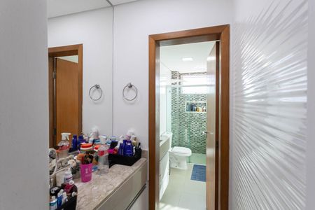 Apartamento à venda com 85m², 2 quartos e 2 vagas Apartamento à venda com 85m², 2 quartos e 2 vagasLavabo