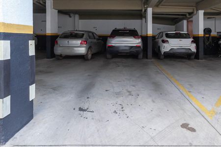 Apartamento à venda com 85m², 2 quartos e 2 vagas Apartamento à venda com 85m², 2 quartos e 2 vagasGaragem