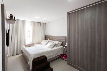 Apartamento à venda com 85m², 2 quartos e 2 vagas Apartamento à venda com 85m², 2 quartos e 2 vagasQuarto 2