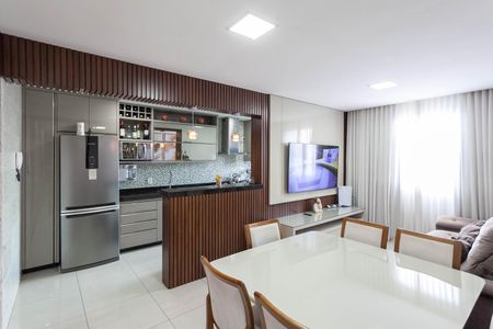 Sala de apartamento à venda com 2 quartos, 85m² em Novo Progresso, Contagem