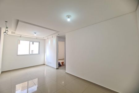 Sala de apartamento para alugar com 2 quartos, 47m² em Jardim Santa Barbara, São Paulo