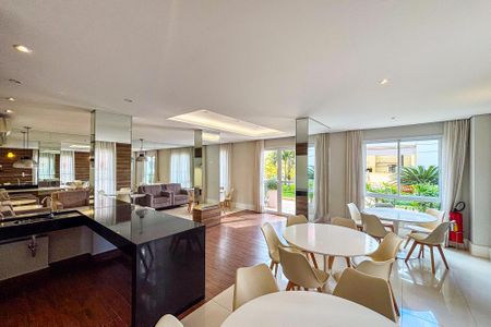 Apartamento à venda com 89m², 2 quartos e 2 vagas Apartamento à venda com 89m², 2 quartos e 2 vagassala de festa