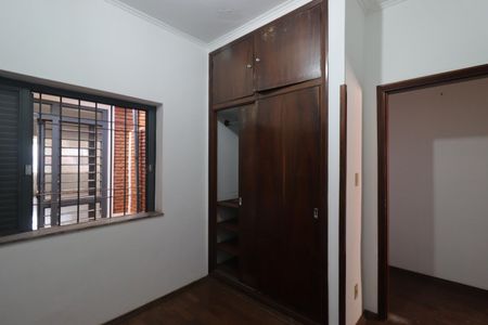 Casa para alugar com 123m², 3 quartos e 4 vagasQuarto 2