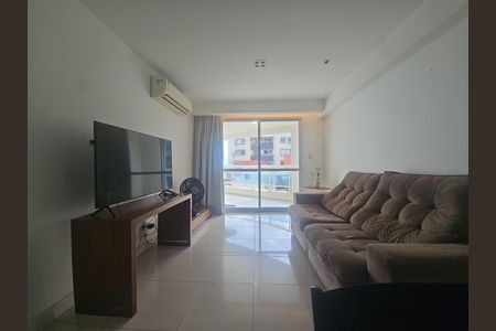 Sala de apartamento para alugar com 1 quarto, 63m² em Ondina, Salvador
