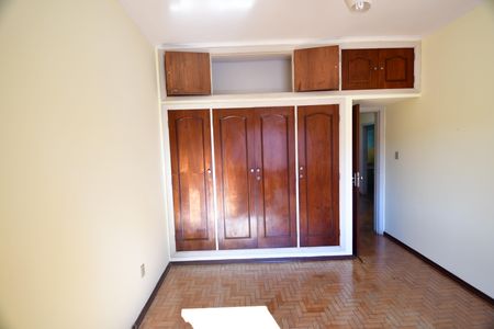 Casa para alugar com 280m², 4 quartos e 2 vagasQuarto 2