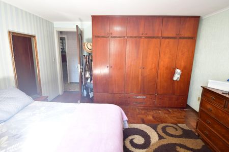 Casa para alugar com 280m², 4 quartos e 2 vagasQuarto 4