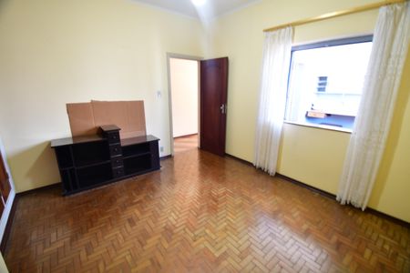Casa para alugar com 280m², 4 quartos e 2 vagasQuarto 1