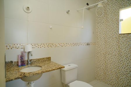 Casa para alugar com 225m², 2 quartos e 2 vagas Casa para alugar com 225m², 2 quartos e 2 vagasBanheiro do Quarto 1