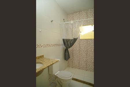 Casa para alugar com 225m², 2 quartos e 2 vagas Casa para alugar com 225m², 2 quartos e 2 vagasBanheiro Social