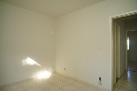 Casa para alugar com 225m², 2 quartos e 2 vagas Casa para alugar com 225m², 2 quartos e 2 vagasQuarto 2