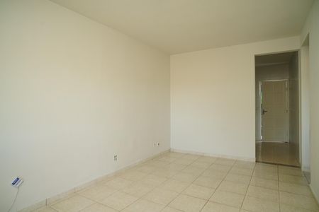 Casa para alugar com 225m², 2 quartos e 2 vagas Casa para alugar com 225m², 2 quartos e 2 vagasSala
