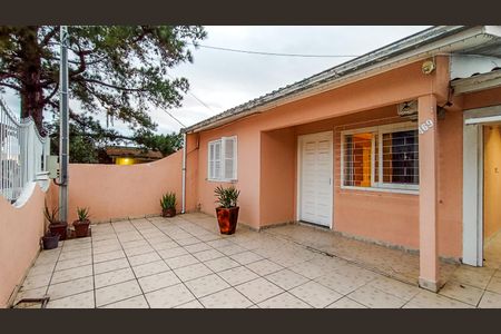 Casa para alugar com 200m², 3 quartos e 4 vagas Casa para alugar com 200m², 3 quartos e 4 vagasÁrea frente
