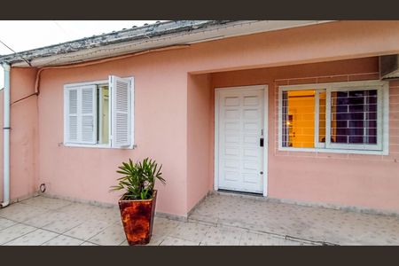 Casa para alugar com 200m², 3 quartos e 4 vagas Casa para alugar com 200m², 3 quartos e 4 vagasFachada