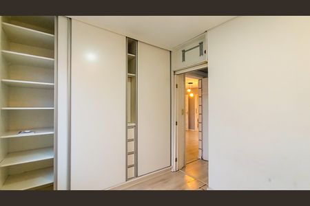 Casa para alugar com 200m², 3 quartos e 4 vagas Casa para alugar com 200m², 3 quartos e 4 vagasQuarto 1