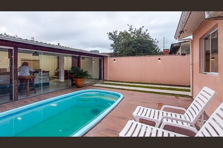 Casa para alugar com 200m², 3 quartos e 4 vagas Casa para alugar com 200m², 3 quartos e 4 vagasQuintal